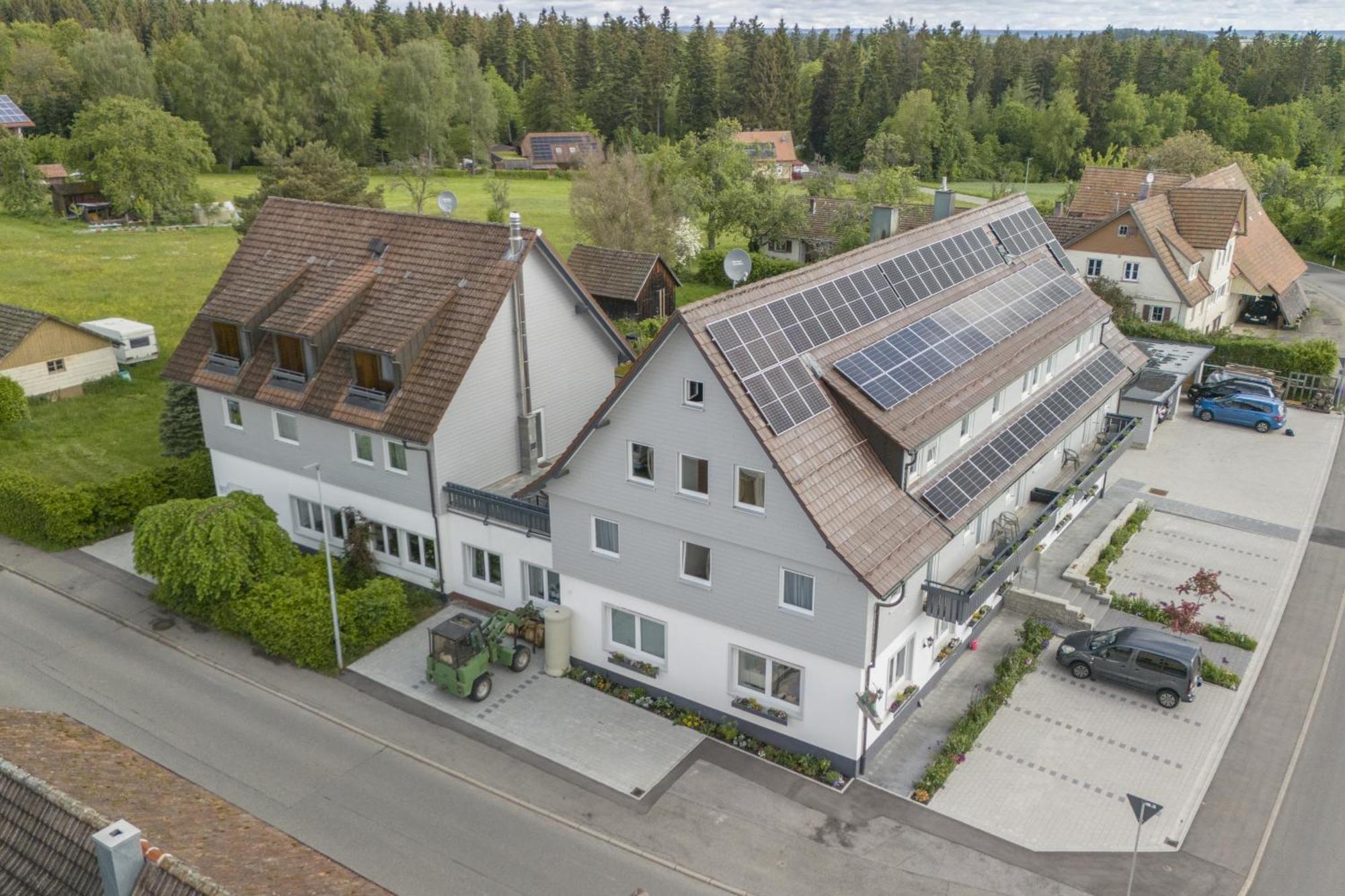 Alter Hirsch Hotell Pfalzgrafenweiler Eksteriør bilde